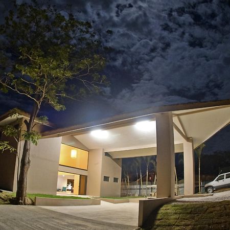 Nammbu Beach Front Bungalows Sámara エクステリア 写真