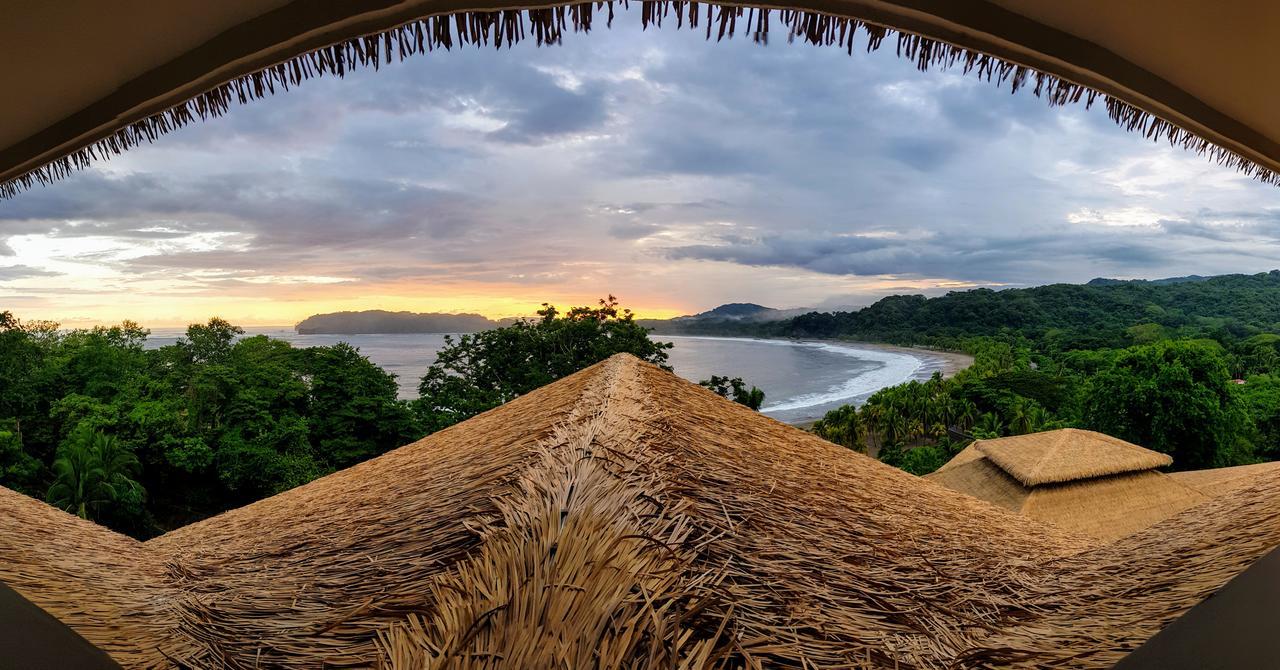 Nammbu Beach Front Bungalows Sámara エクステリア 写真